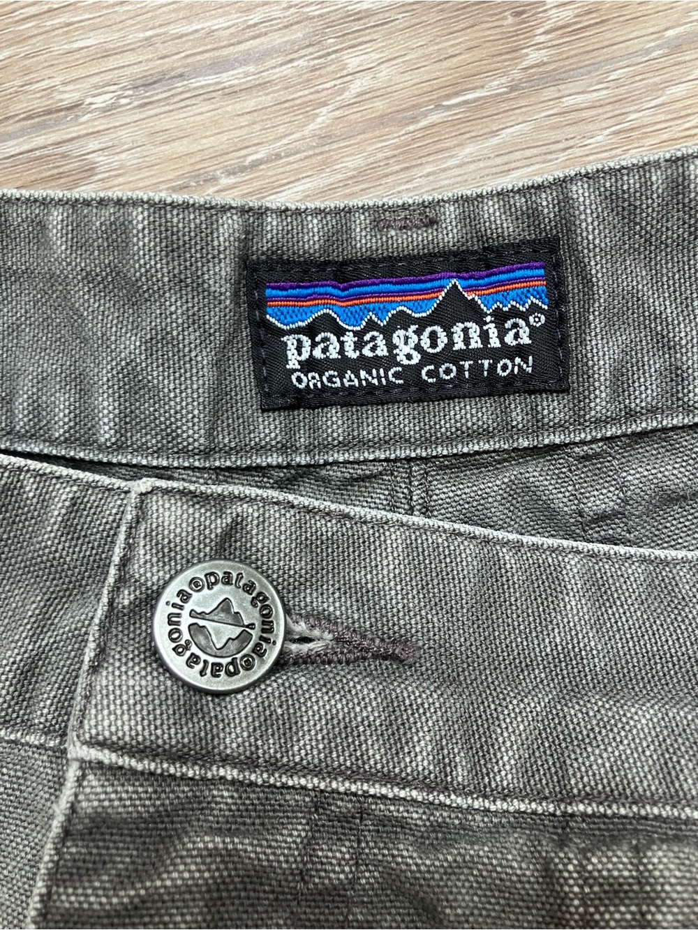 Women’s Vintage Patagonia stand up shorts size 8 fits more 4-6